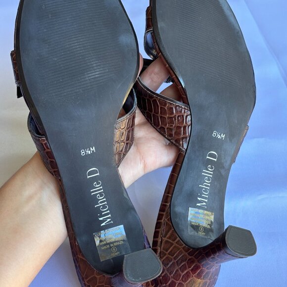 Michelle D Brown Kitten Heels - Picture 6 of 6